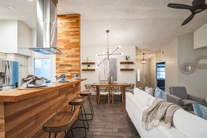 4491_Yachtmans_Ct_Orlando_FL_32812_USA-Living_room-DSC00476