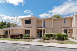 06_2220_McMahon_Ct_Orlando_FL_32812_USA-Exterior-DSC01848