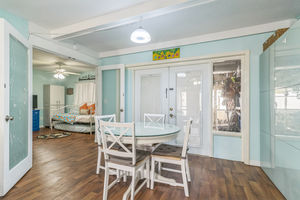 19_2220_McMahon_Ct_Orlando_FL_32812_USA-Dining_room-DSC01767