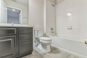 19_6160_Elfin_Herb_Wy_Winter_Garden_FL_34787_USA-Bathroom-DSC07427