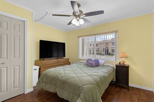 24_2220_McMahon_Ct_Orlando_FL_32812_USA-Bedroom-DSC01801