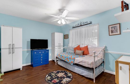 25_2220_McMahon_Ct_Orlando_FL_32812_USA-Bedroom-DSC01749