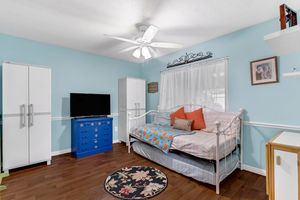 25_2220_McMahon_Ct_Orlando_FL_32812_USA-Bedroom-DSC01749