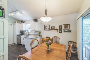 16_544_Remington_Oak_Dr_Lake_Mary_FL_32746_USA-Dining_room-DSC_0176