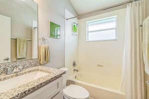 28_544_Remington_Oak_Dr_Lake_Mary_FL_32746_USA-Bathroom-DSC_0257