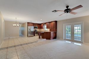 18_403_Broadview_Ave_Altamonte_Springs_FL_32701_USA-Kitchen-DSC01017
