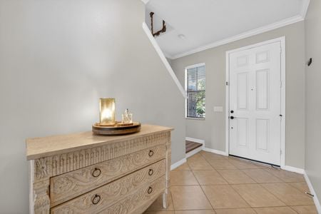 12_1973_Fishtail_Fern_Way_Ocoee_FL_34761_USA-Foyer-DSC_9747