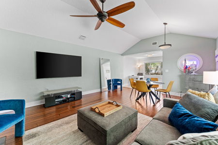 14-web-or-mls-600 Vassar St-14