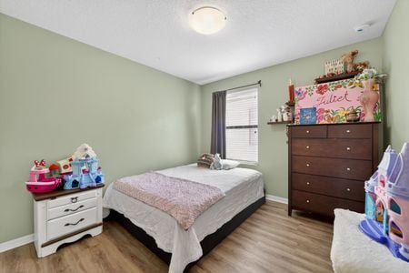 22_1973_Fishtail_Fern_Way_Ocoee_FL_34761_USA-Bedroom-DSC_9837