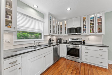 27-web-or-mls-600 Vassar St-27