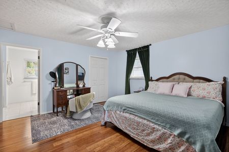 42_4536_Simmons_Rd_Orlando_FL_32812_USA-Bedroom-IMG_0492_3_4