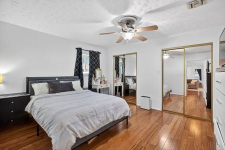 44_4536_Simmons_Rd_Orlando_FL_32812_USA-Bedroom-4536SimmonsRdOrlandoFL32812USA-Bedroom-IMG05495051-1