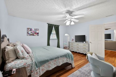 45_4536_Simmons_Rd_Orlando_FL_32812_USA-Bedroom-4536SimmonsRdOrlandoFL32812USA-Bedroom-IMG049567-1