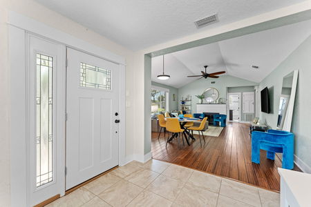 7-web-or-mls-600 Vassar St-7