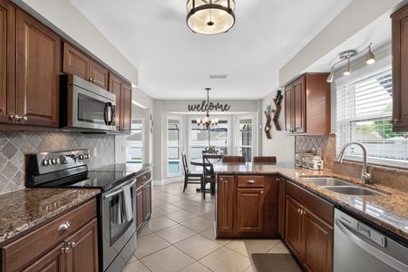 18_520_Astria_St-Kitchen-8526