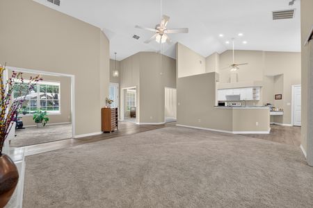 09_804_Rosemist_Ct-Living_room-0024