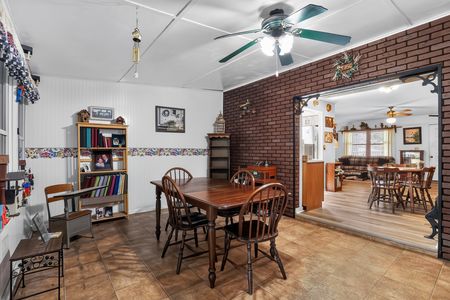 18_2651_Sample_St-Dining_room-0054