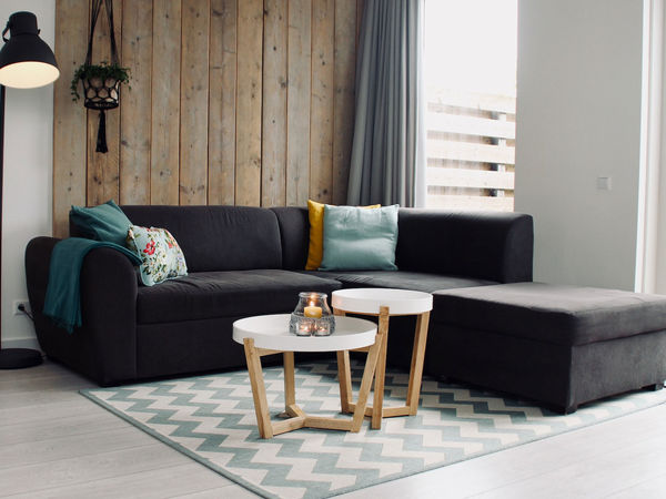 Professional realtor assisting a family in Towson, MD near me.