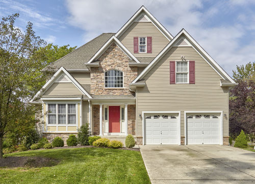 Crooked-house-exterior