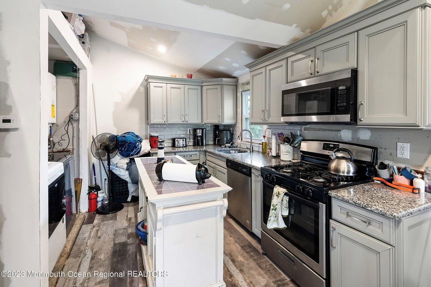 20230608034229612369000000-o