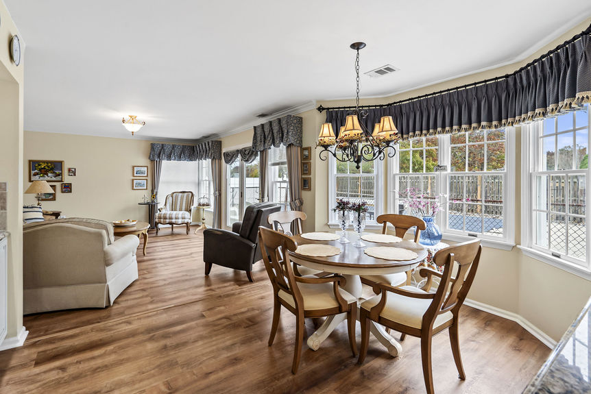 23-Breakfast and Family 1A