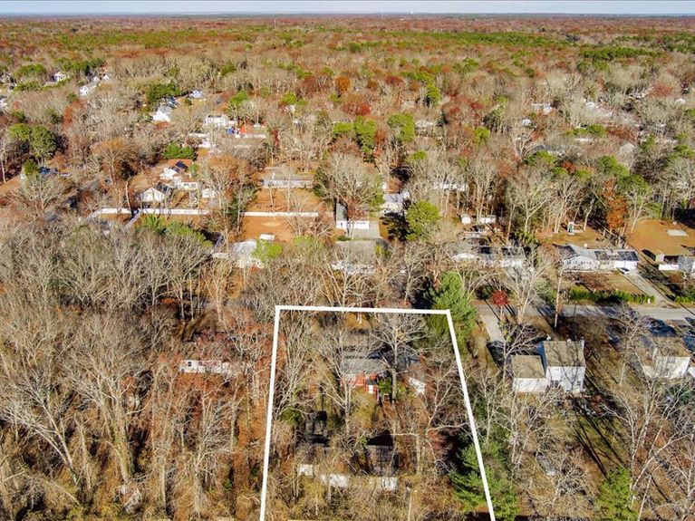 32-Rear 1 with Outline