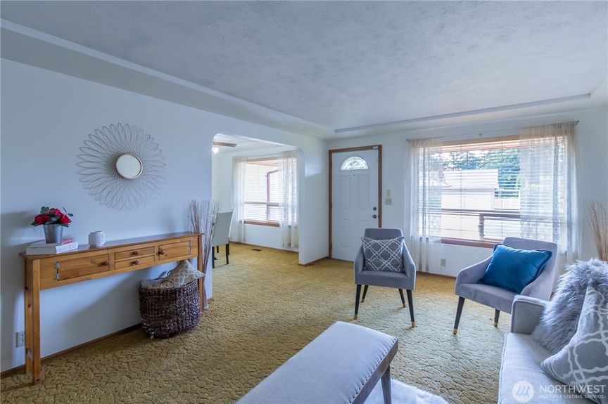 1B406478-BFD8-4AC8-82BE-A025AC610E57