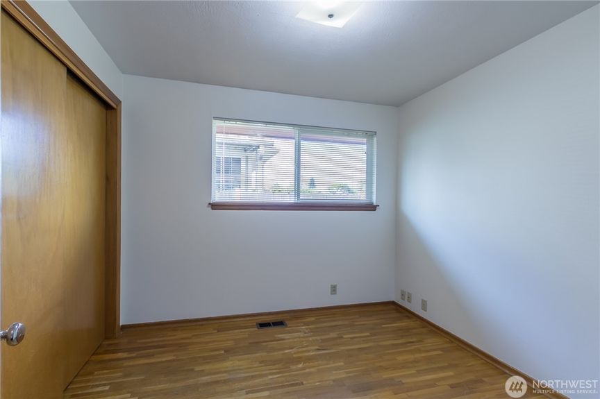 26239109-2CD7-4F47-A285-6EC410912C4B