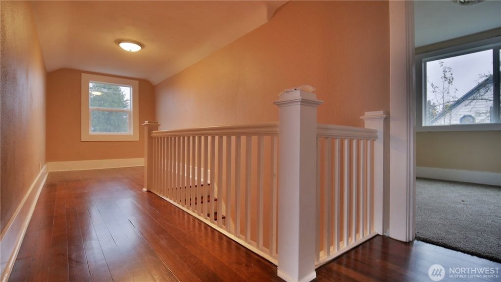 57159548-8FC5-4EFE-BE27-D7EFB603F443