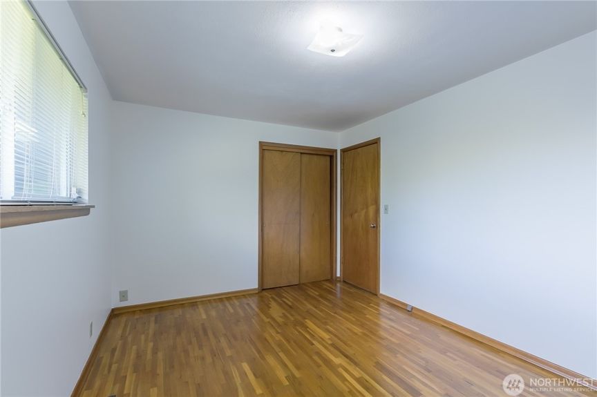 ED90DCEF-325B-482E-A2E4-D2EB7E5718AC