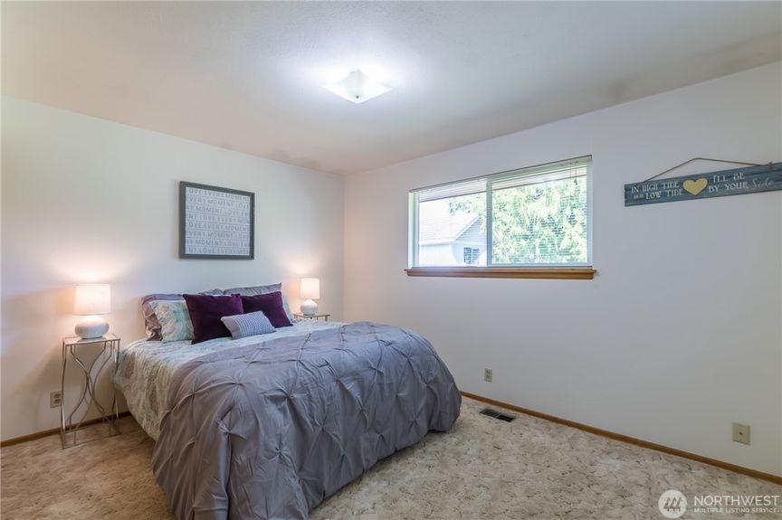 F7137964-2B18-41D5-9BCD-2AAD574991B6