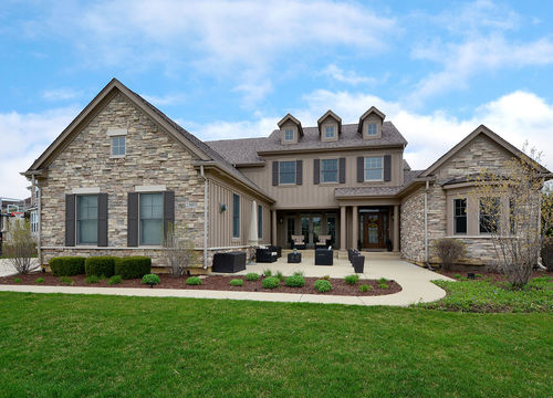 23601 Sanctuary Club, Kildeer. (1)