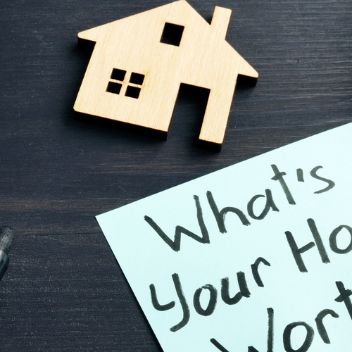 How Luxury Home Buyers Evaluate Value in the Chicago Suburbs