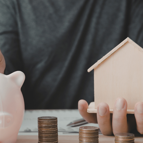 How Buyers Compete for Highly Marketed Luxury Homes