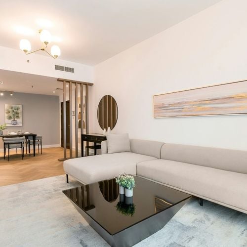 Lake Bluff Housing Market: A Quiet Alternative to Lake Forest