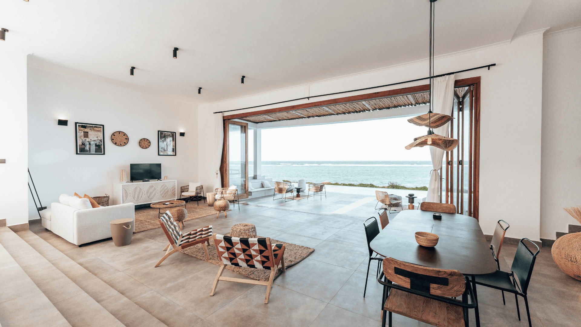 Barrington & North Barrington Luxury Homes