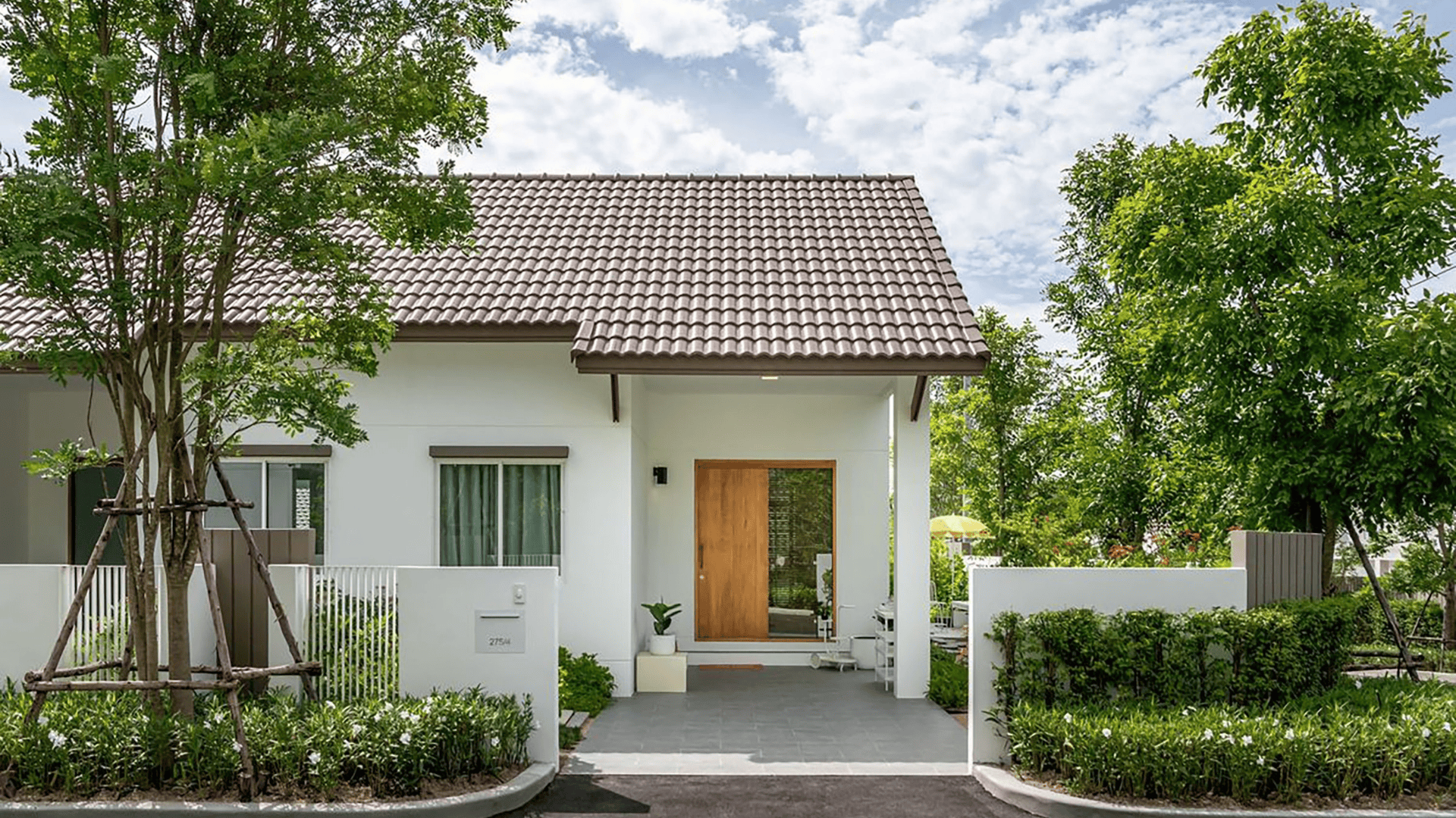 Libertyville vs Glenview for Luxury Buyers