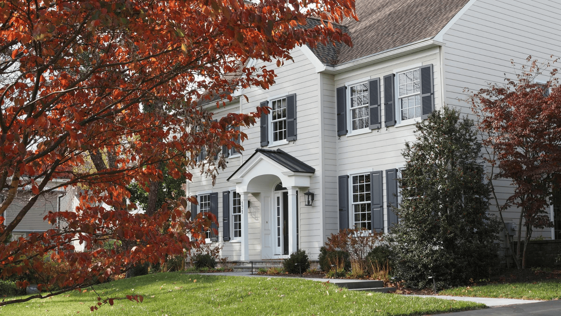 What Buyers Should Know About Purchasing Estate Properties