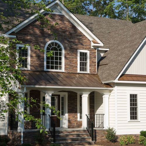 Attracting the Affluent Chicago Suburb Buyer: The Power of Lifestyle Storytelling