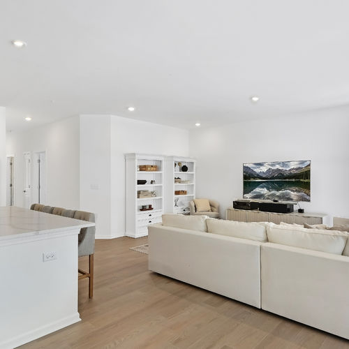 Bridlewoods Hawthorn Woods: Established Community with Strong Value