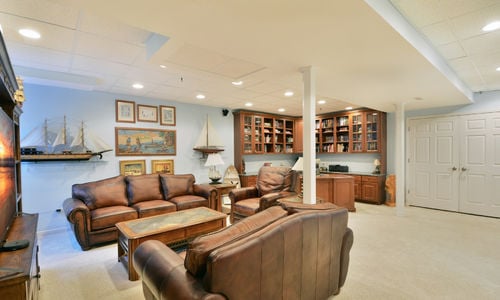 Countryside Glen Hawthorn Woods: What Buye…