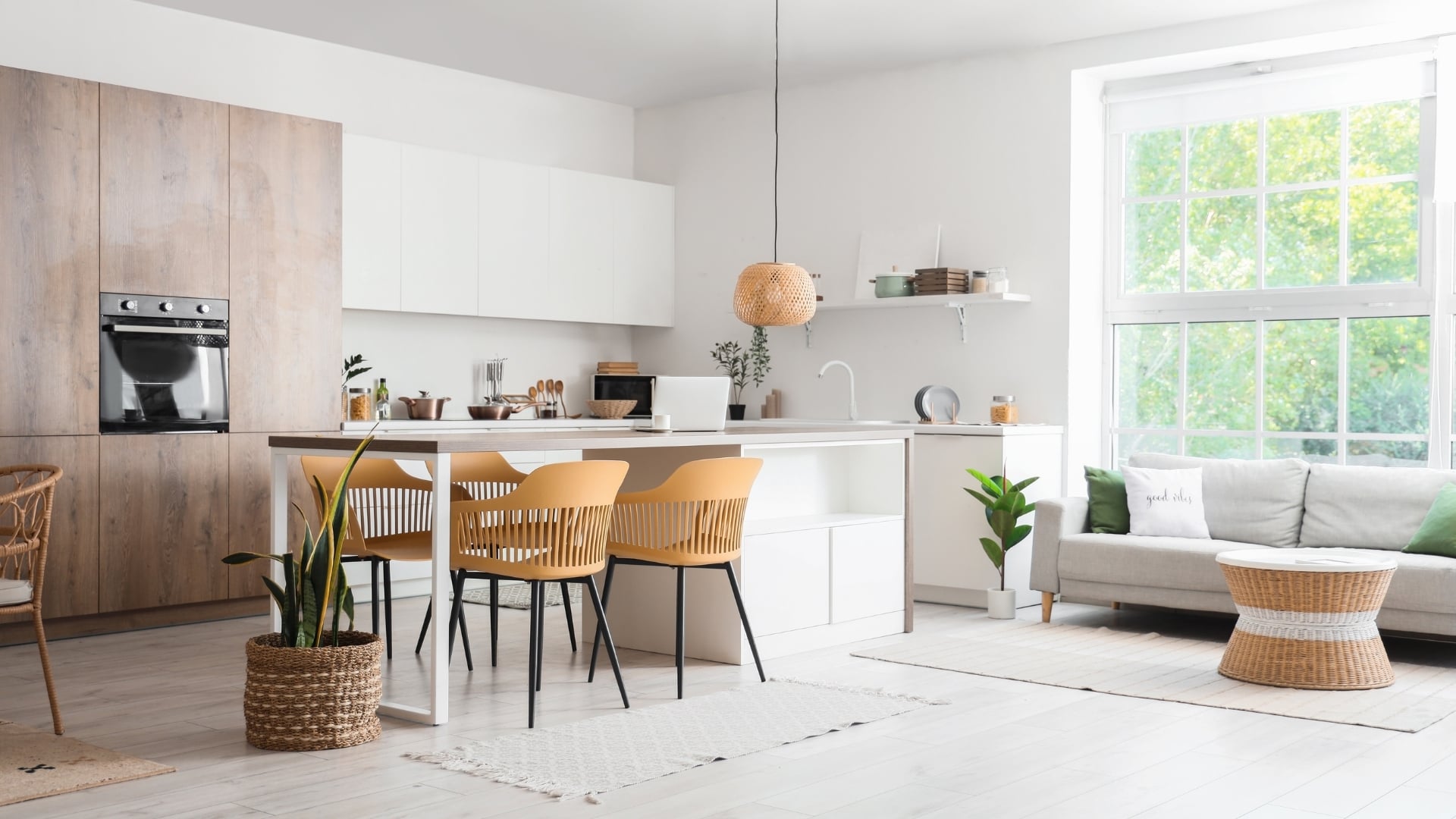 Living Near Downtown Lake Zurich: Pros, Cons, and &hellip;