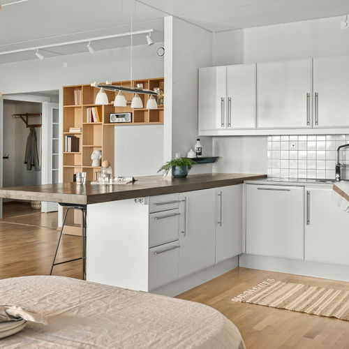 Lakefront Homes in Lake Zurich: What You Need to Know Before Buying