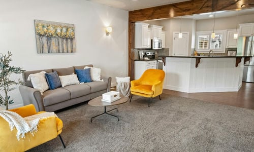 Most Expensive Neighborhoods in Lake Zuric…