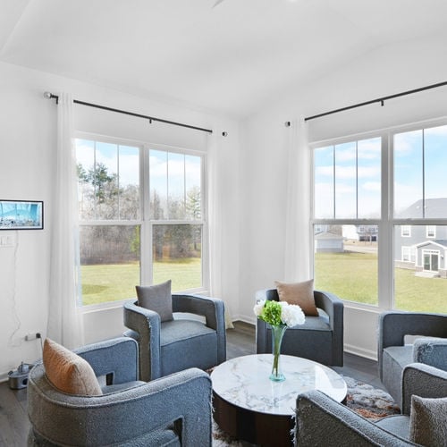 Top Private and Estate-Style Communities in Hawthorn Woods