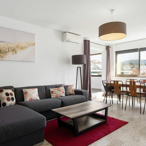 Should You Renovate Before Selling in Long Grove?