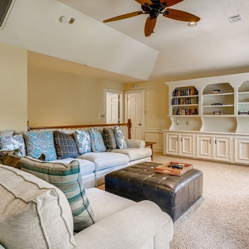 Selling in a Competitive Market: Hawthorn Woods Seller Tips