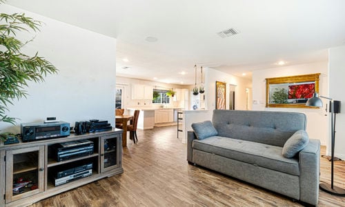 What Buyers Are Looking for in Hawthorn Wo&hellip;