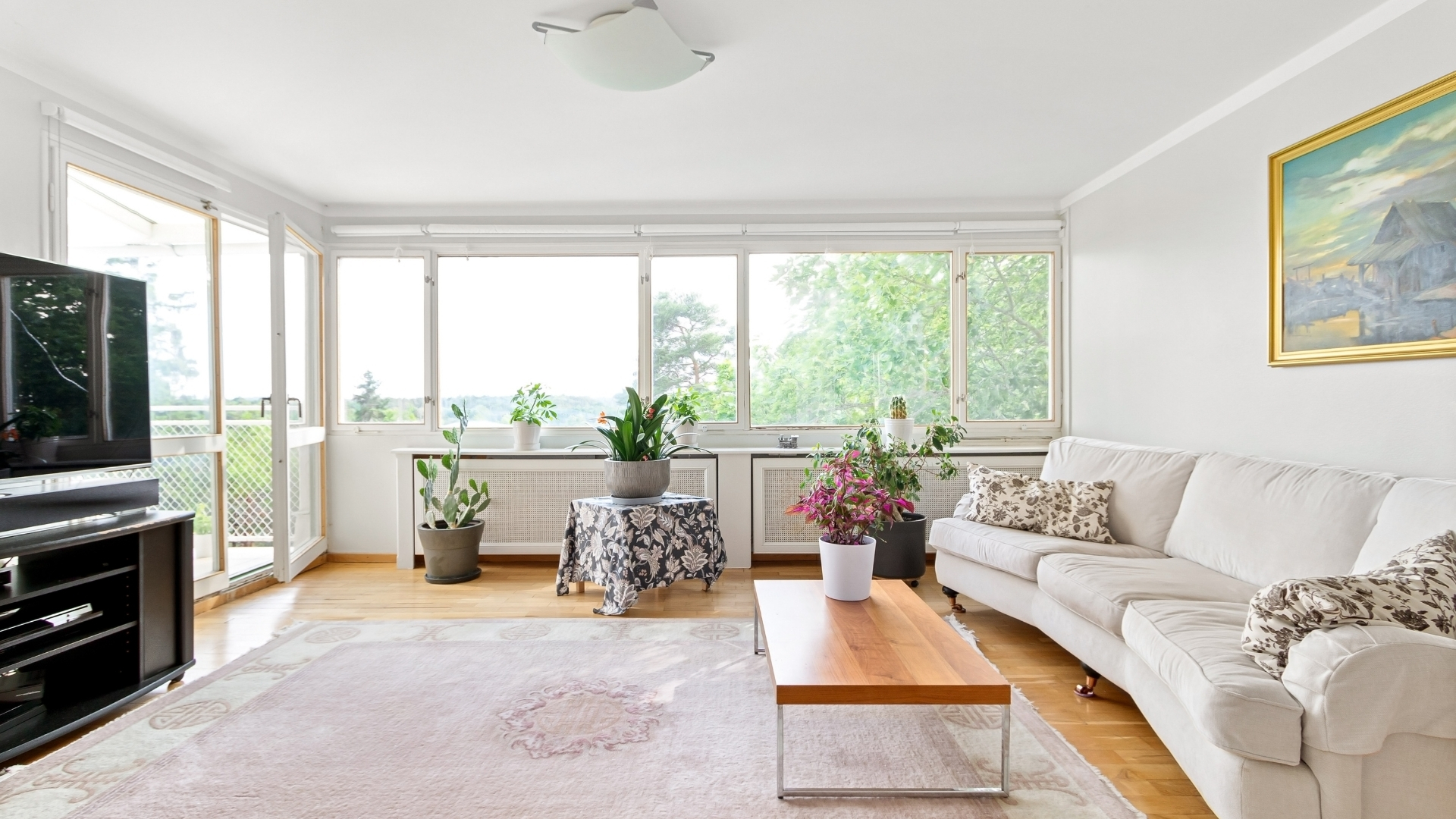 Whispering Pines Lake Zurich: What Buyers Should Expect