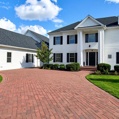 The Ultimate Guide to Buying a Home in a Gated Community in the Chicago Suburbs